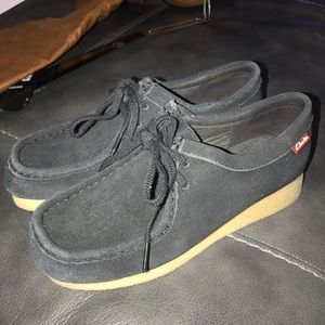 Clark’s Wallabees Black